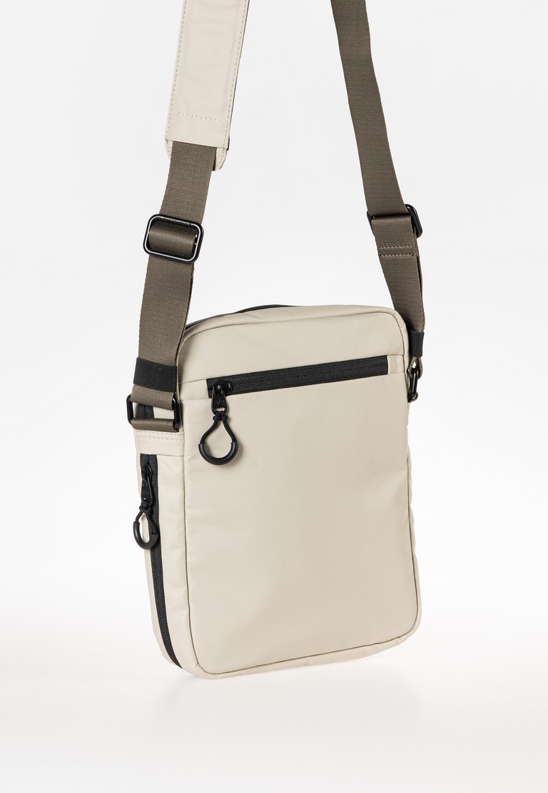 10405-24_Oyabe-RE__2