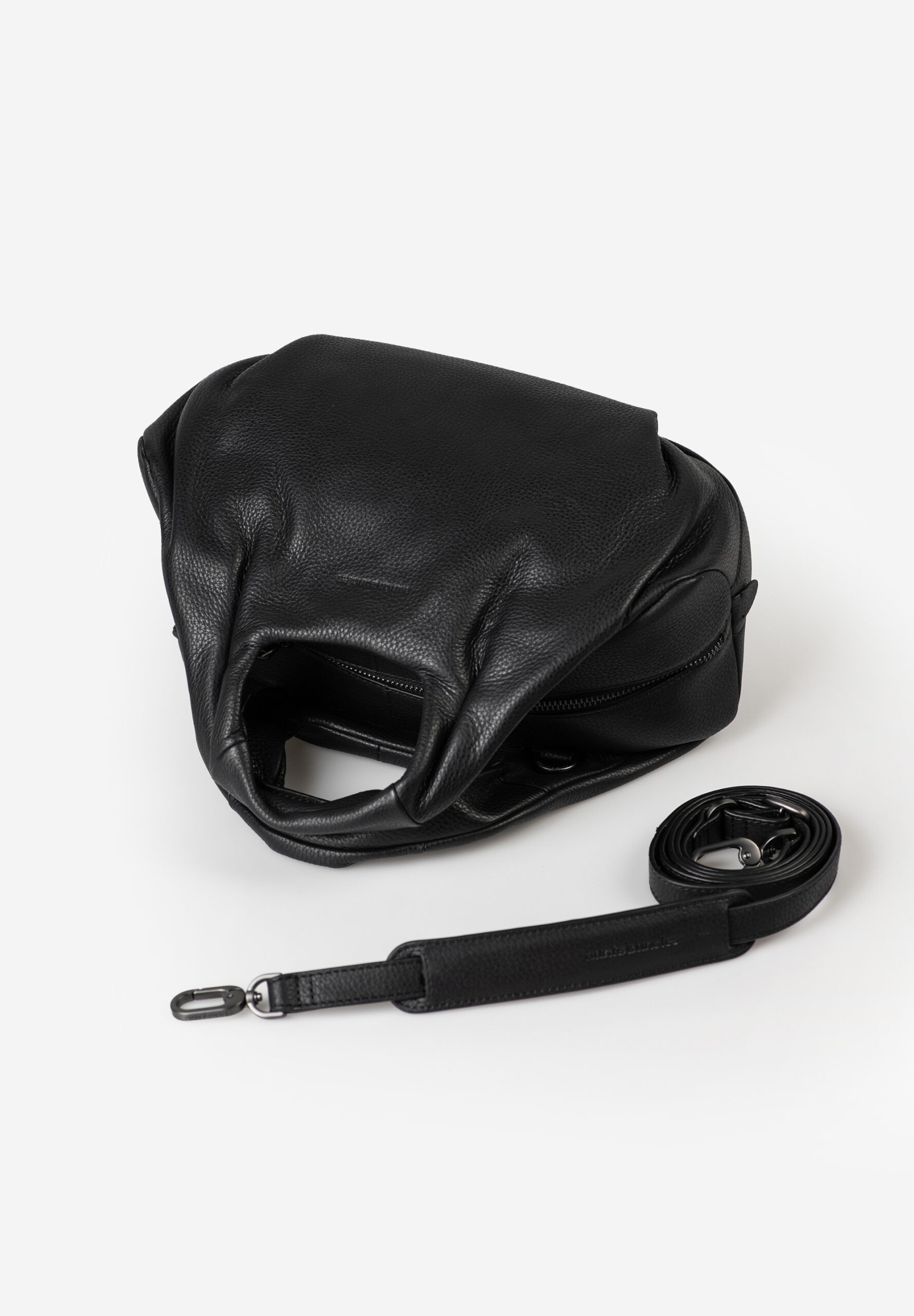 Phil Beauty, black 5